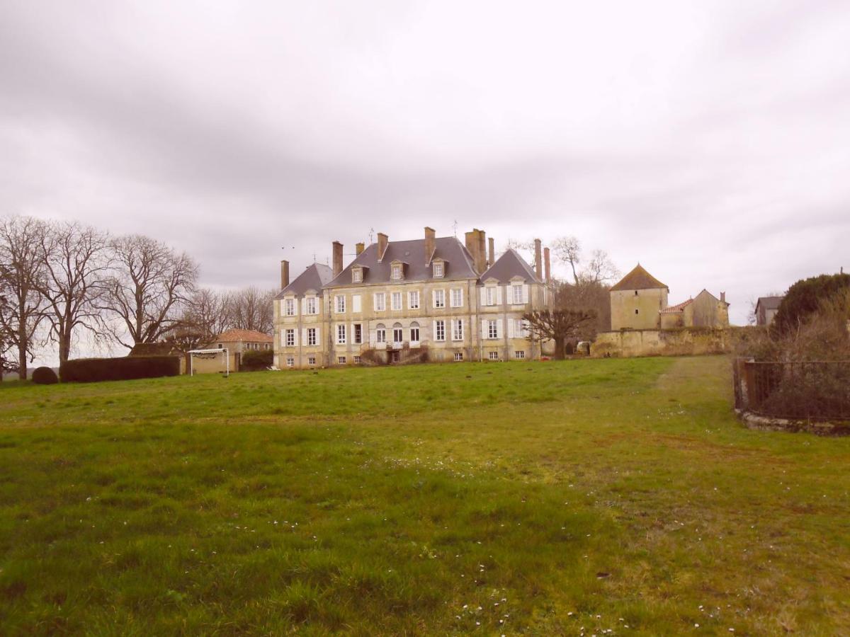 Bazoges-en-Pareds Chateau Des Noces المظهر الخارجي الصورة