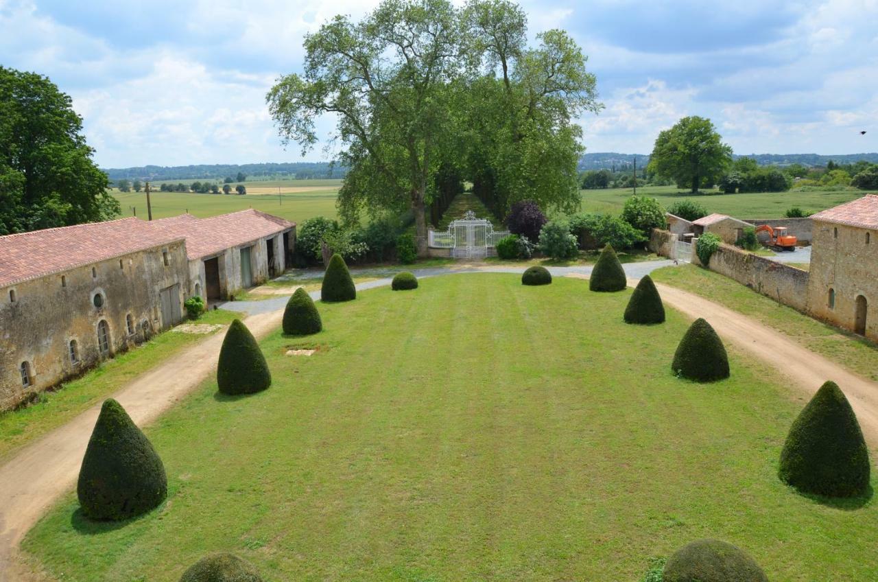 Bazoges-en-Pareds Chateau Des Noces المظهر الخارجي الصورة